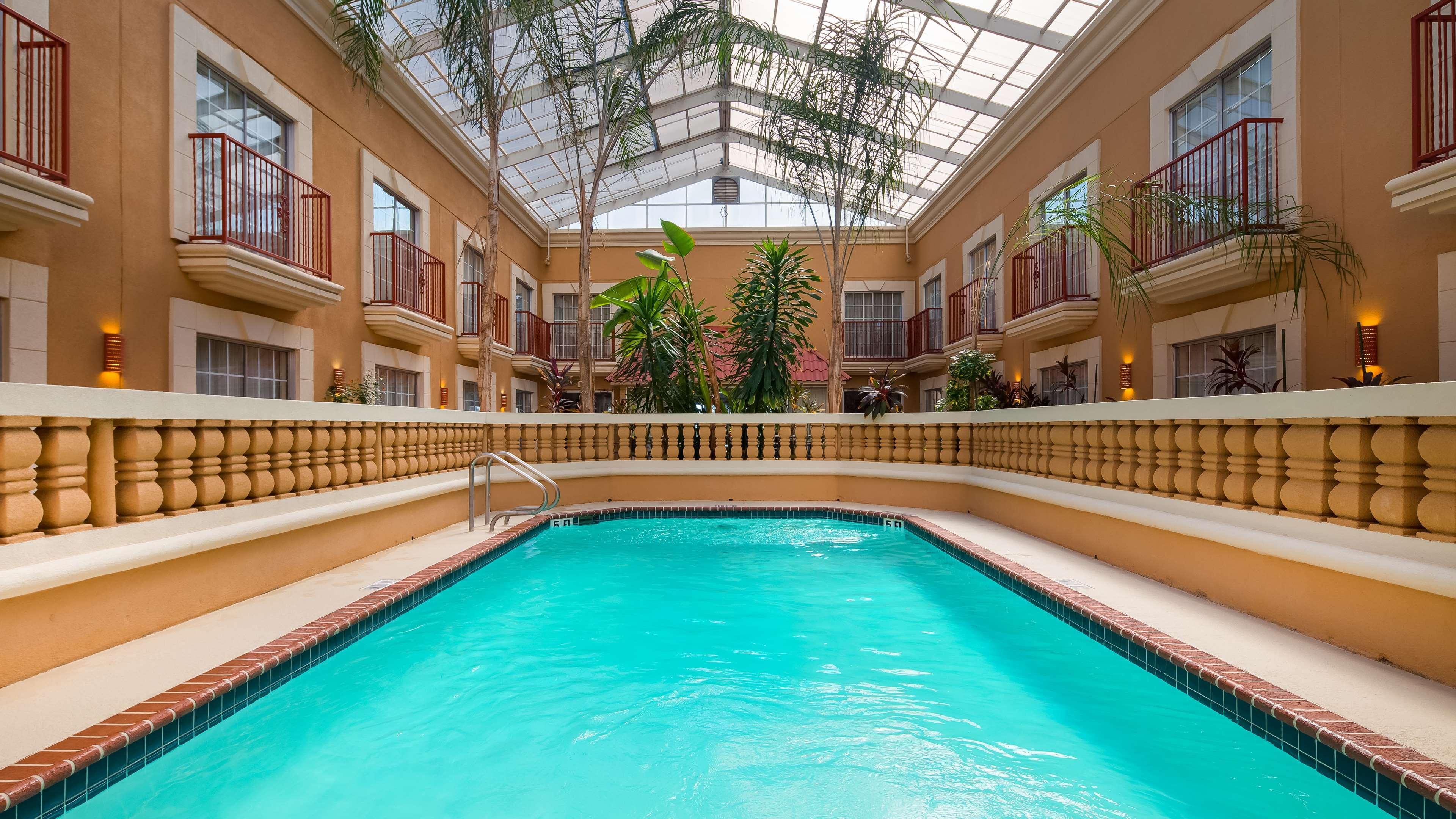 Best Western Plus Atrium Inn Шертц Екстер'єр фото